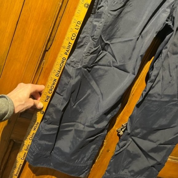 HORNY TOAD Dark Navy Nylon/Cotton Capris - Picture 6 of 8